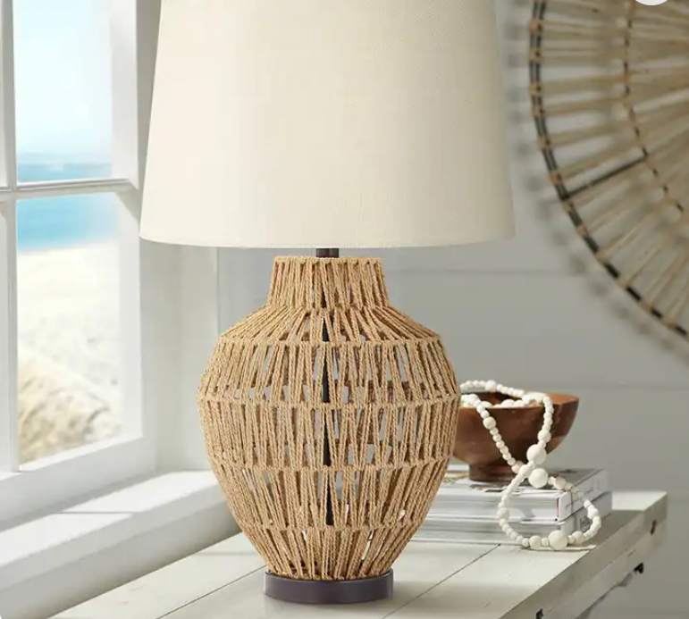 Elevând Eleganța Interioară cu Lustra din Ratan: Un Strop de Exotism în Casa Ta